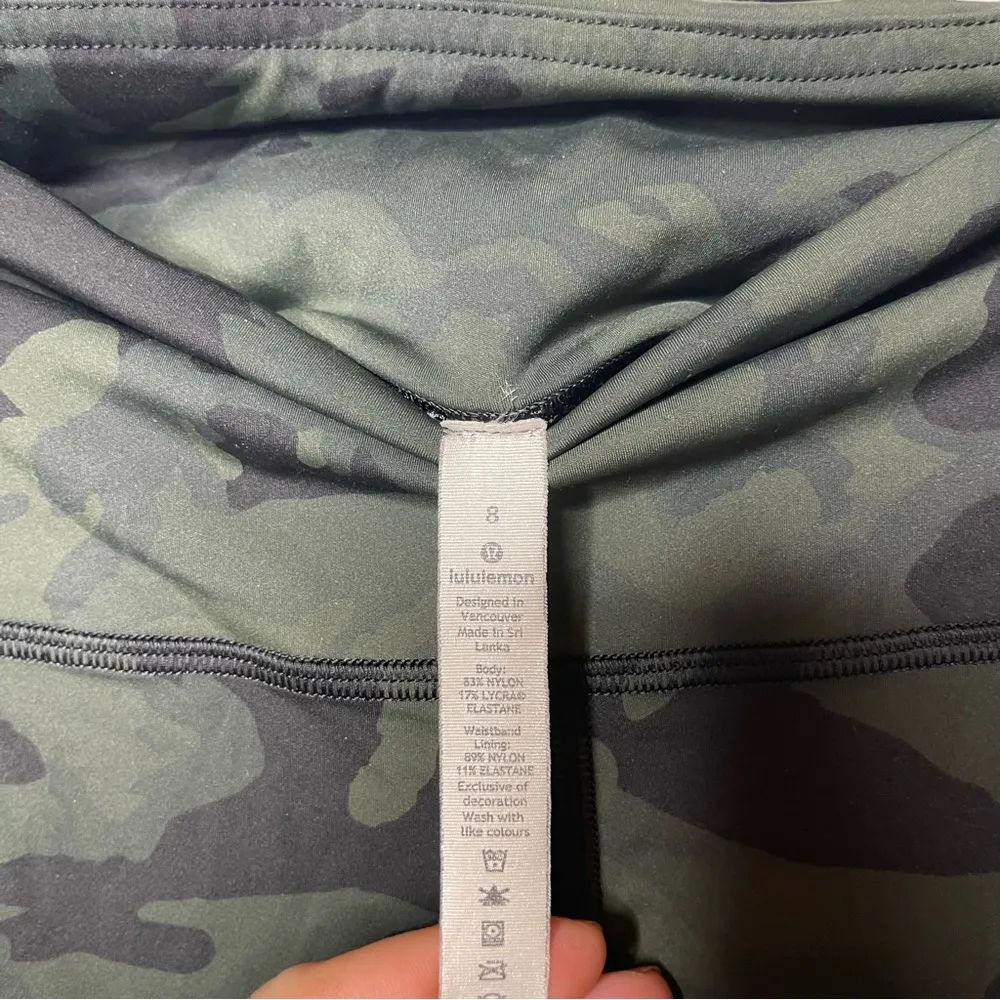 Lululemon Fast and Free HR Shorts in  Incognito Camo Multi Gator Green sz 8 - Image 6