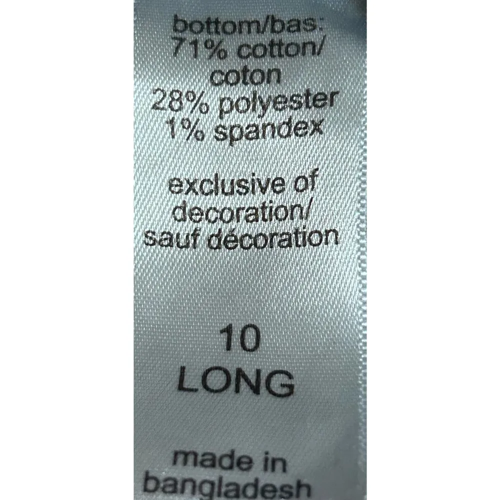 Maurices Women's Mid Rise Flared Leg Jeans Size 10‎ Long - Image 4