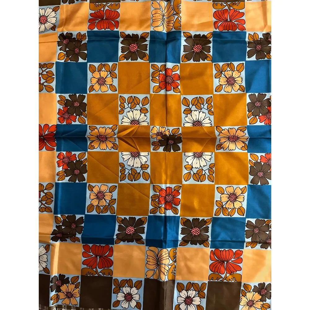Emanuel Ungaro Square Silk Floral and plaid Scarf Made in Italy 30x30 inches Brown - Image 7