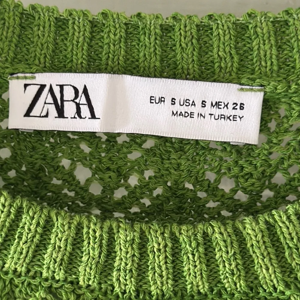 Zara Green Knit Sweater - Image 2