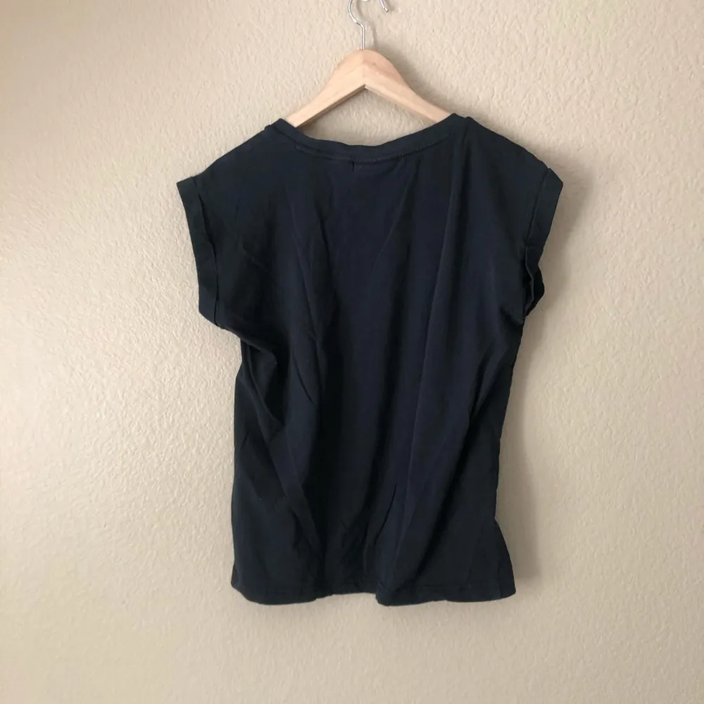 ADIDAS ORIGINALS X PHARRELL WILLIAMS TEE - Image 6