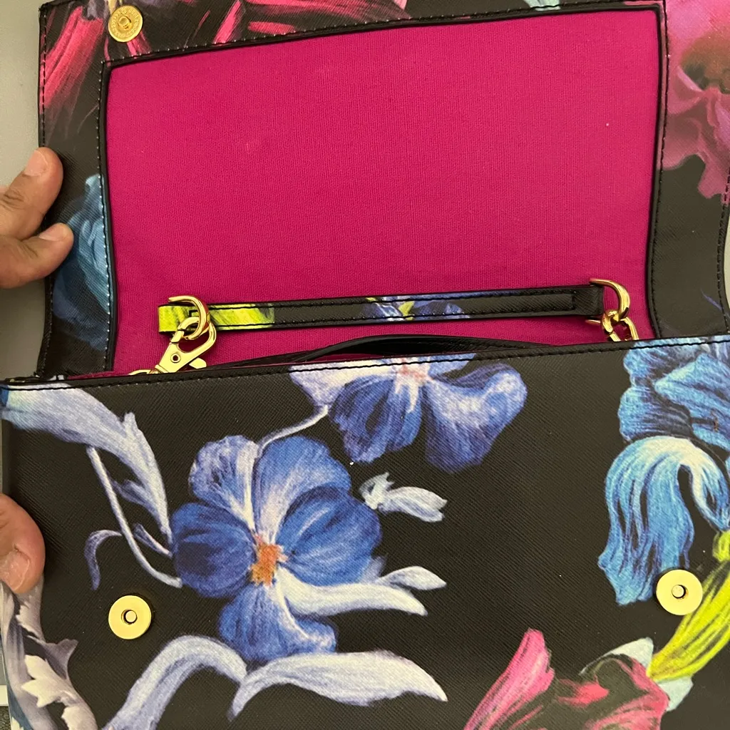 Ted Baker Floral Clutch Purse Crossbody Black Multicolor Gold Hardware - Image 5