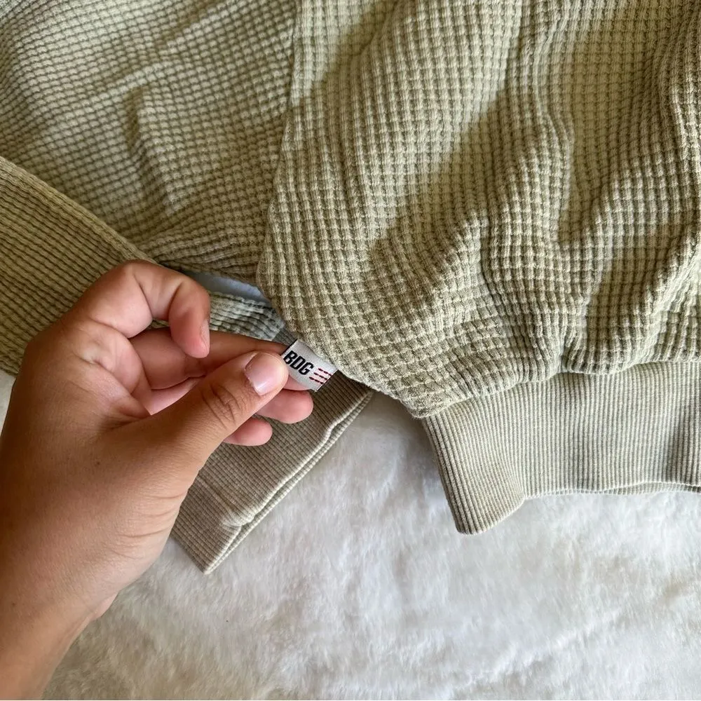 BDG Urban Outfitters Green Waffle Knit Zip Up Sweatshirt Size Small - Image 10