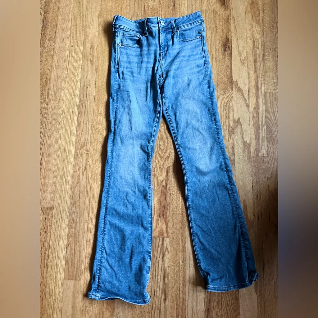 American Eagle kick boot jeans size 4 - Image 2