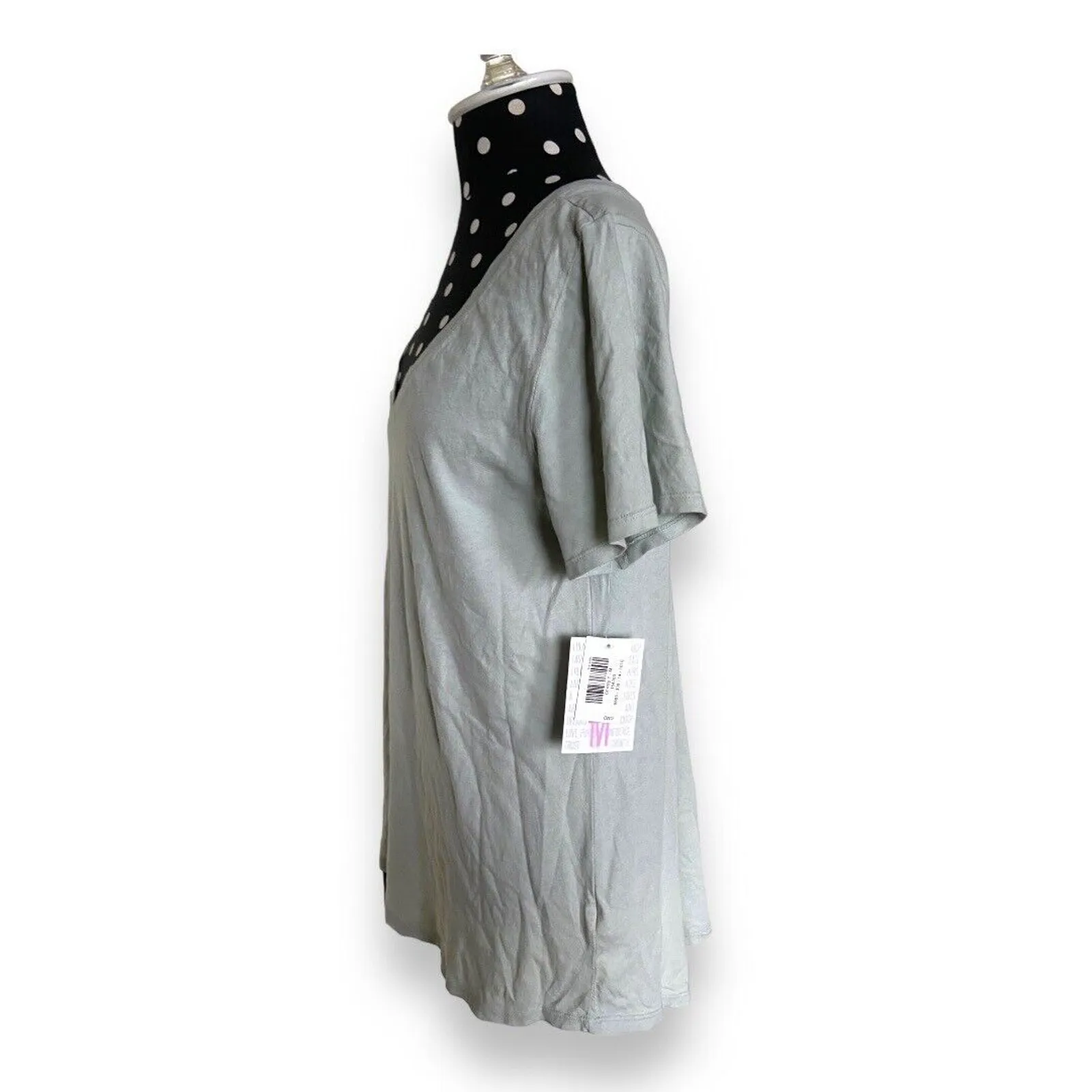 LuLaRoe Womens Tee‎ Sz M Light Green Christy T V Neck Solid NEW with Tags - Image 4