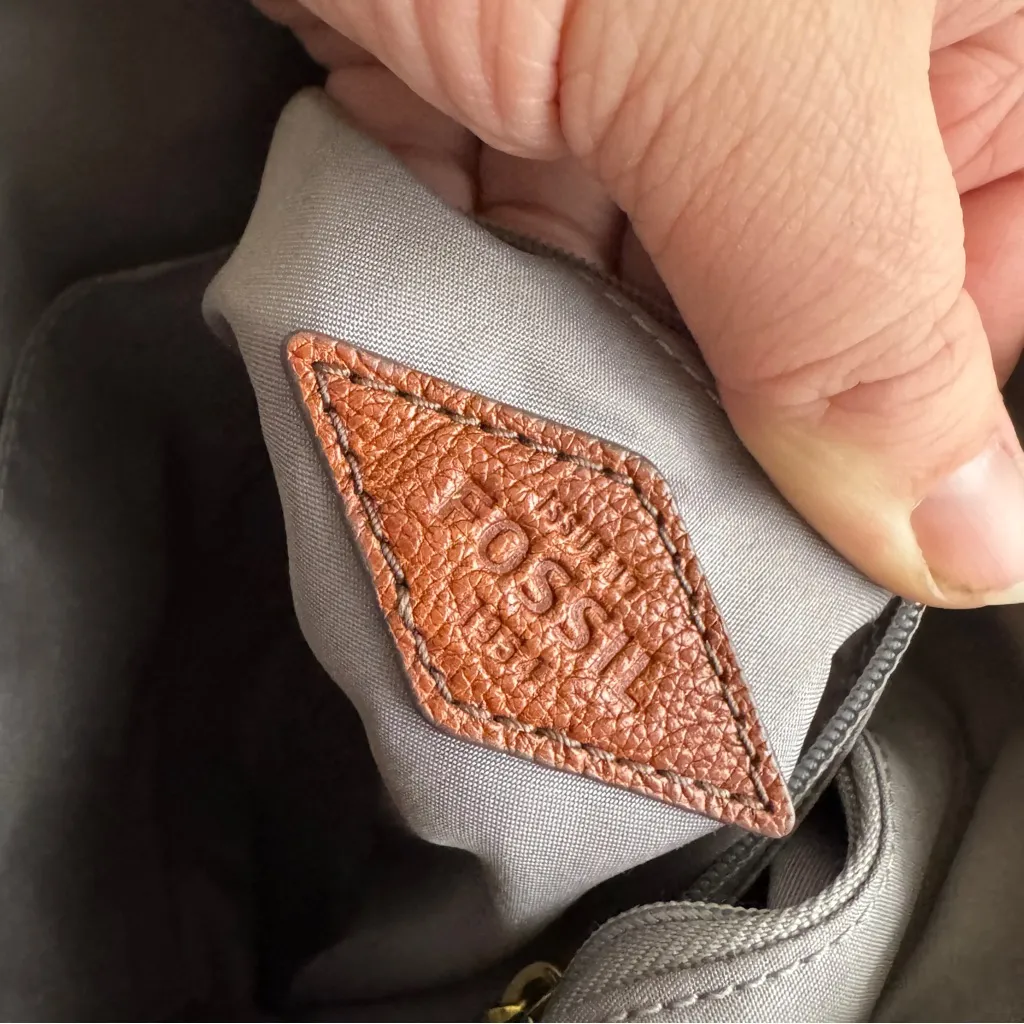 Fossil Amelia gray cream black Colorblock crossbody purse - Image 7