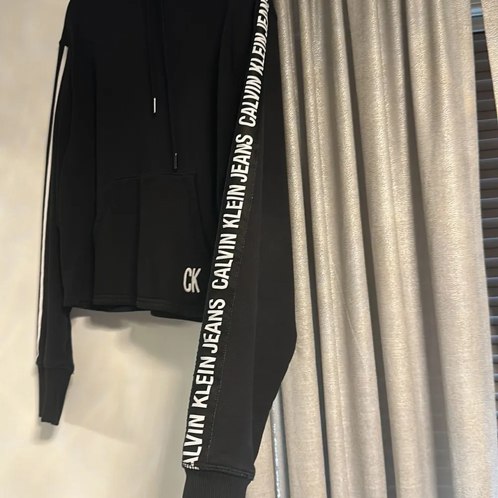 Calvin Klein Jeans Hoodie - Image 2