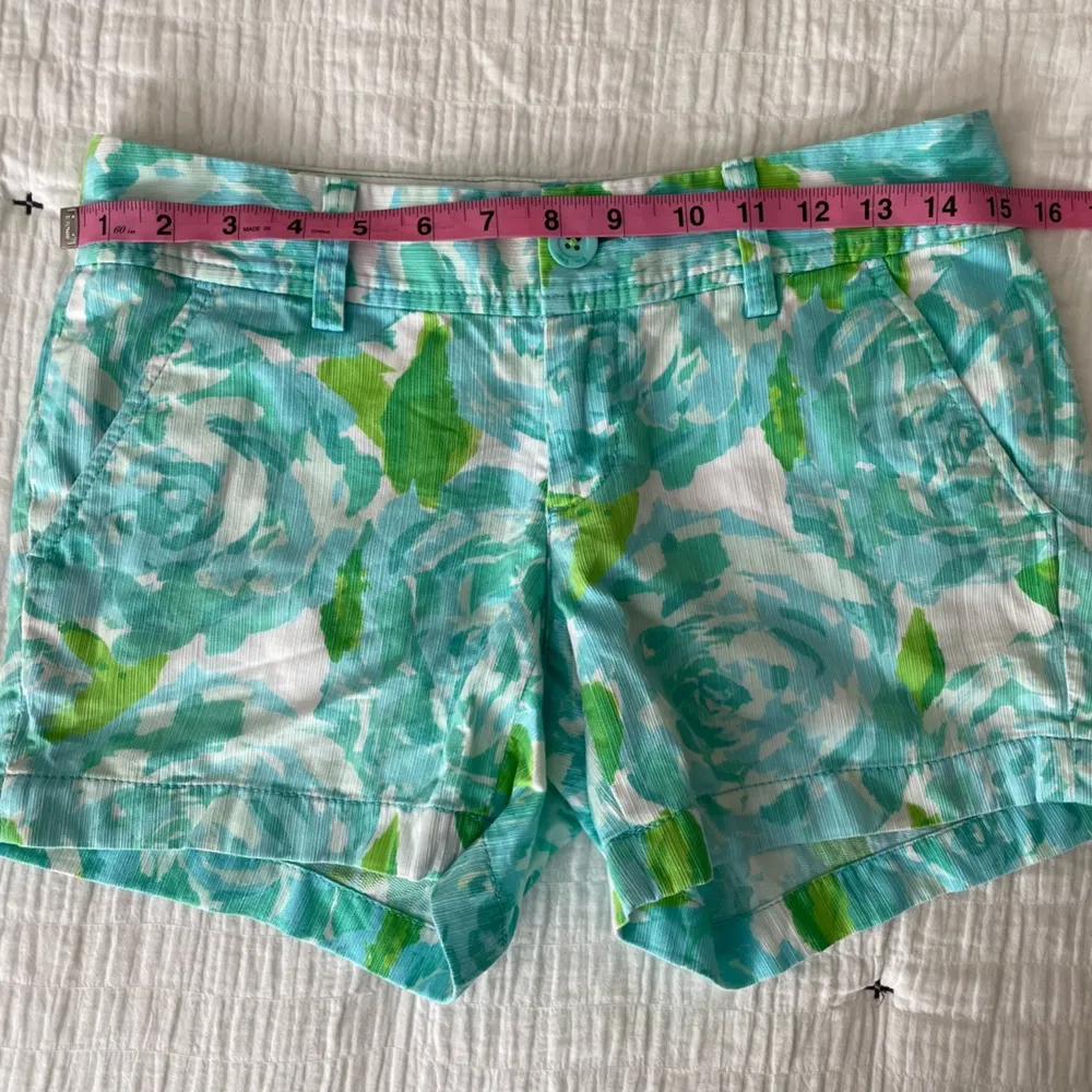 LILLY PULITZER 5" Callahan Stretch Short in First Impression Floral Size 0 - Image 8