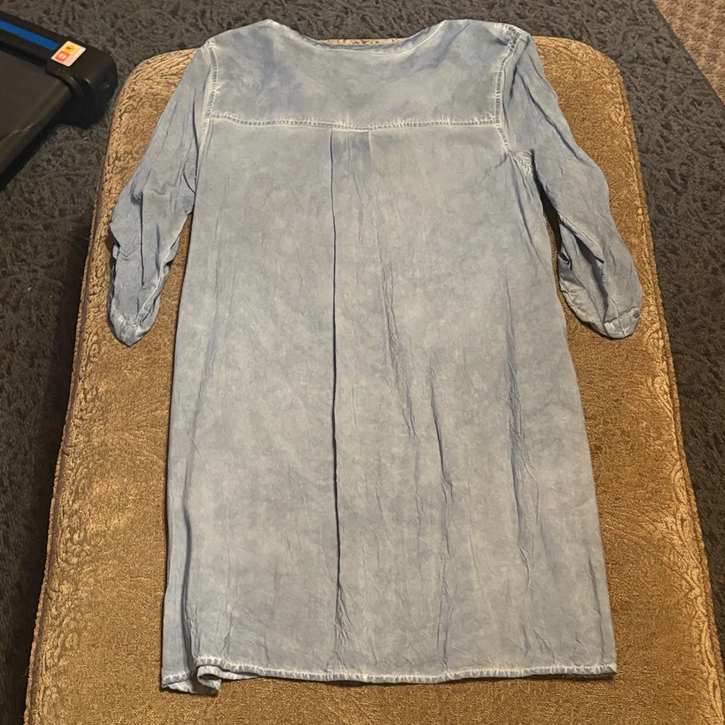 Entro Light Blue Denim Dress - Image 4