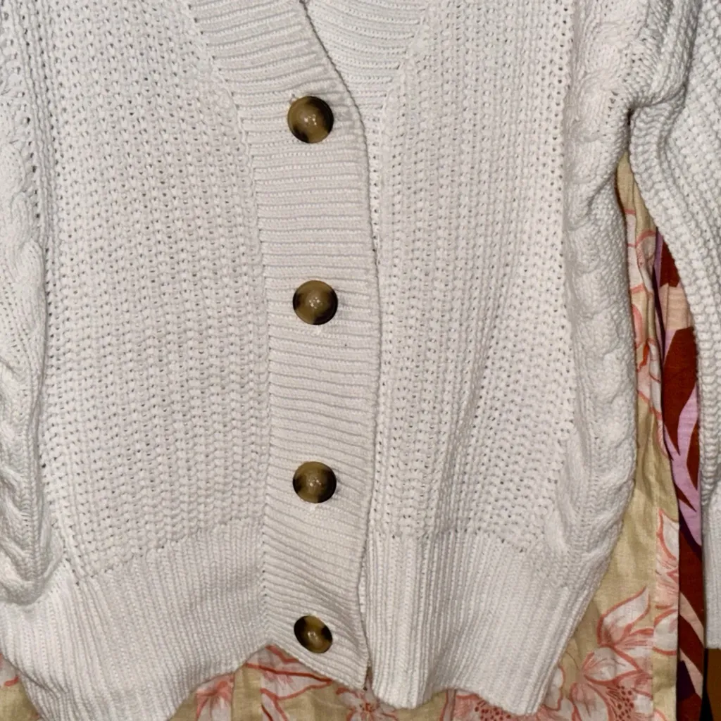For The Republic Off-White Button-Up Knit Cardigan V-Neck Long Sleeve Sz S NWT - Image 6