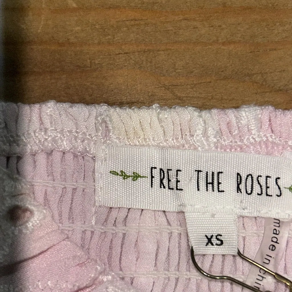 Free the Roses Light Pink, Yellow and Blue Smocked Top Size XSmall Pink - Image 3