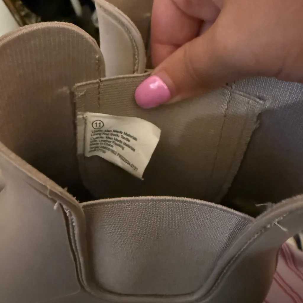 Target Rain Boots - Image 4