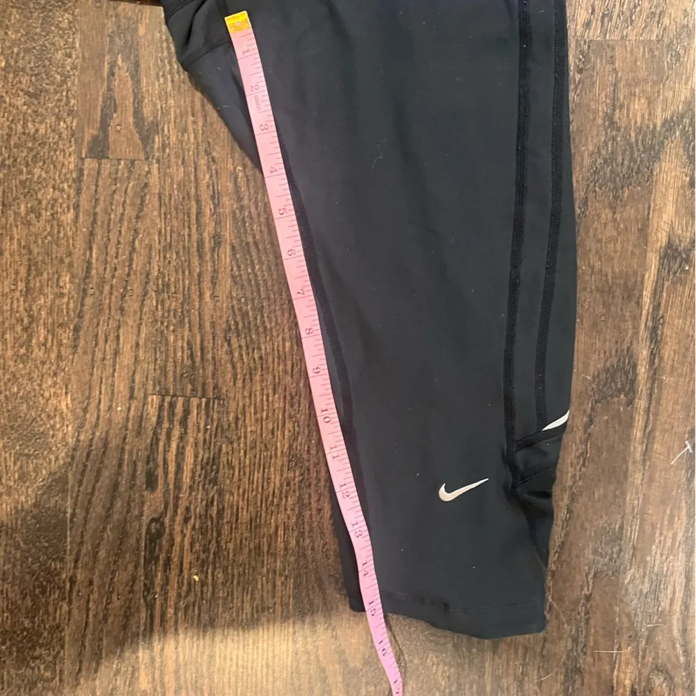 Nike Dri Fit Black Performance Capris - Image 4