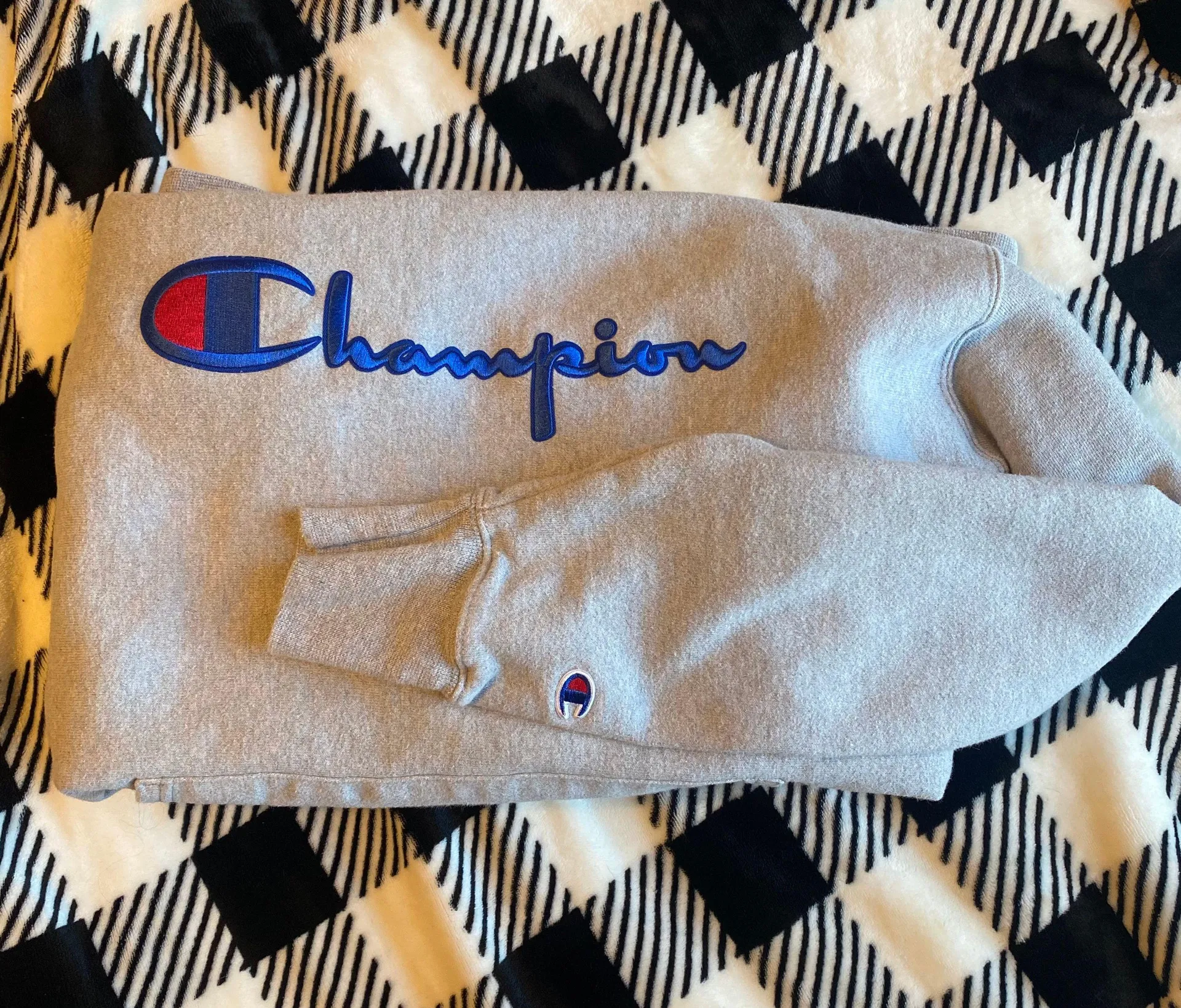 Champion grey hoodie - Image 2