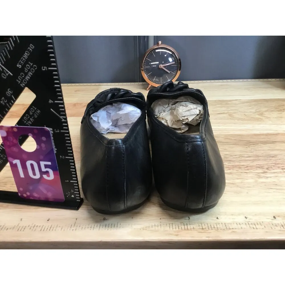 Bella Vita Cullen Women's 9 Black Leather Slip-On Round Toe Ankle Comfort Flats - Image 3