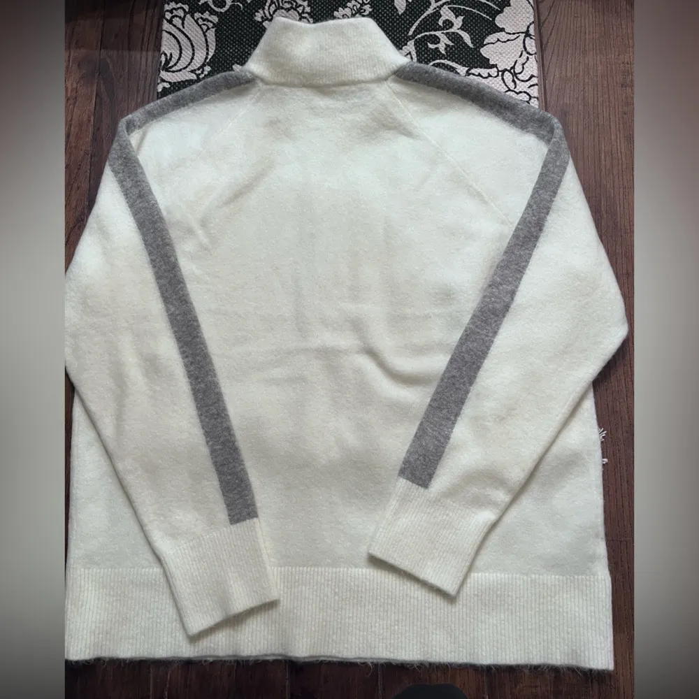 Lou&Grey NWT 1/4 zip Sweater top. Sz L Cream w Gray Stripe - Image 7