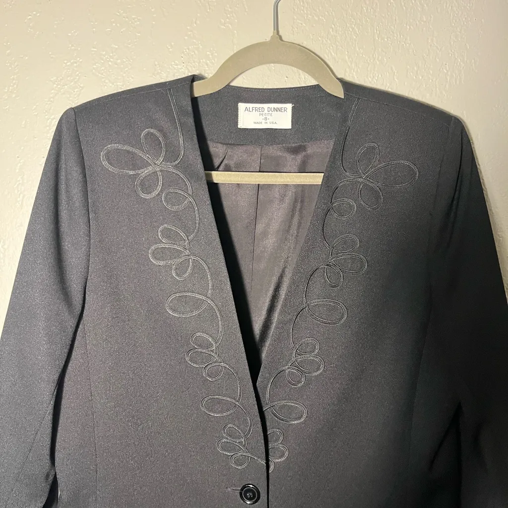 Alfred Dunner Black Classic Preppy Blazer SZ 8 Petite Formal Embroidered Dress - Image 4