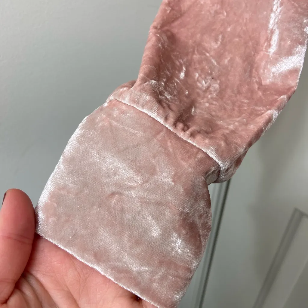 NWOT Spyder women’s light pink soft velour hooded pull on pajama set stretch L - Image 2