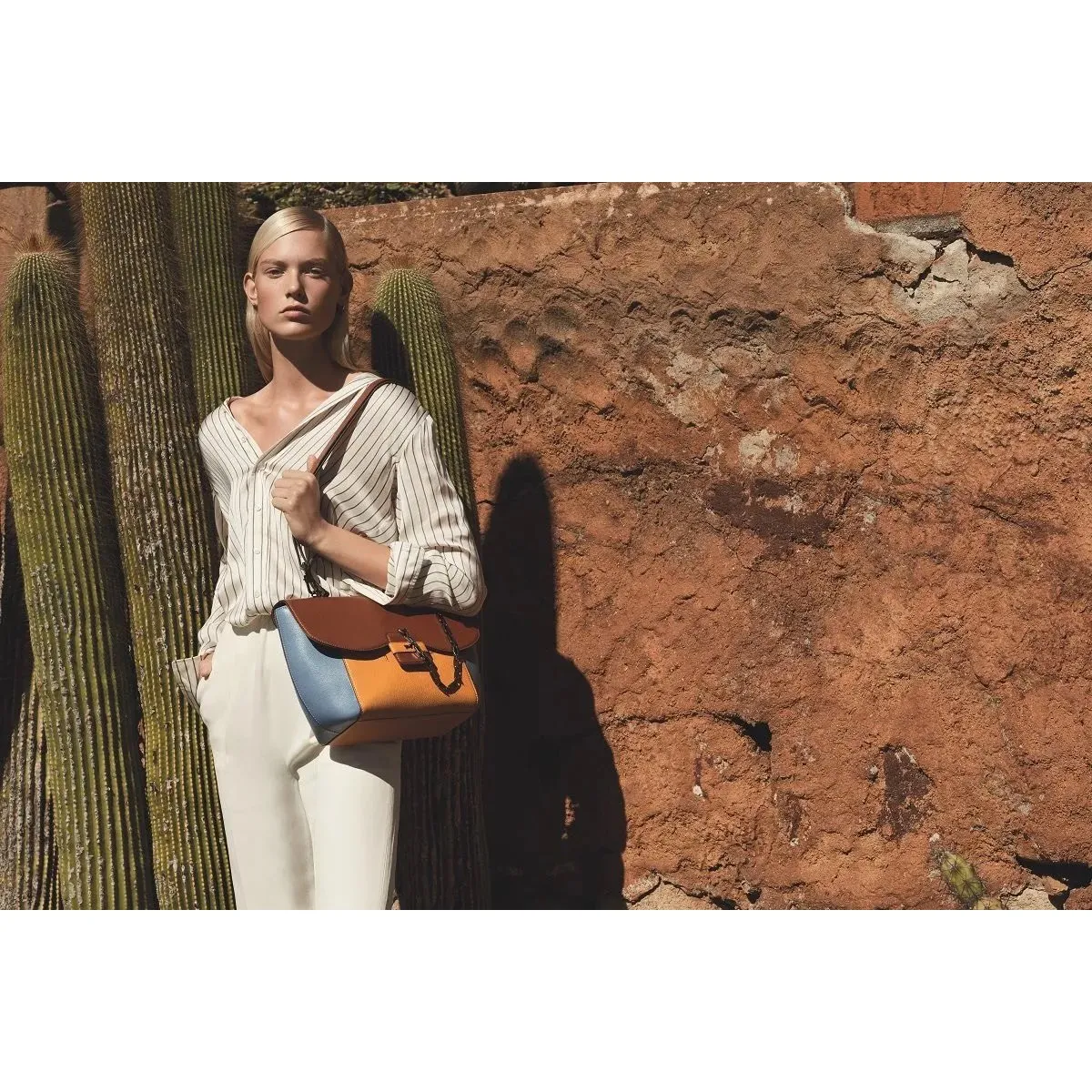 New Braun Buffel Colorblock Leather Satchel Frida Bag Top Handle Chain Accent Blue - Image 3