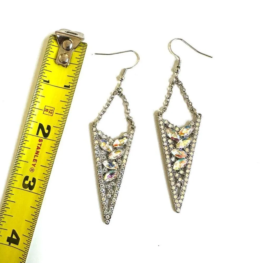 Rhinestone silver tone triangle earrings - Image 8