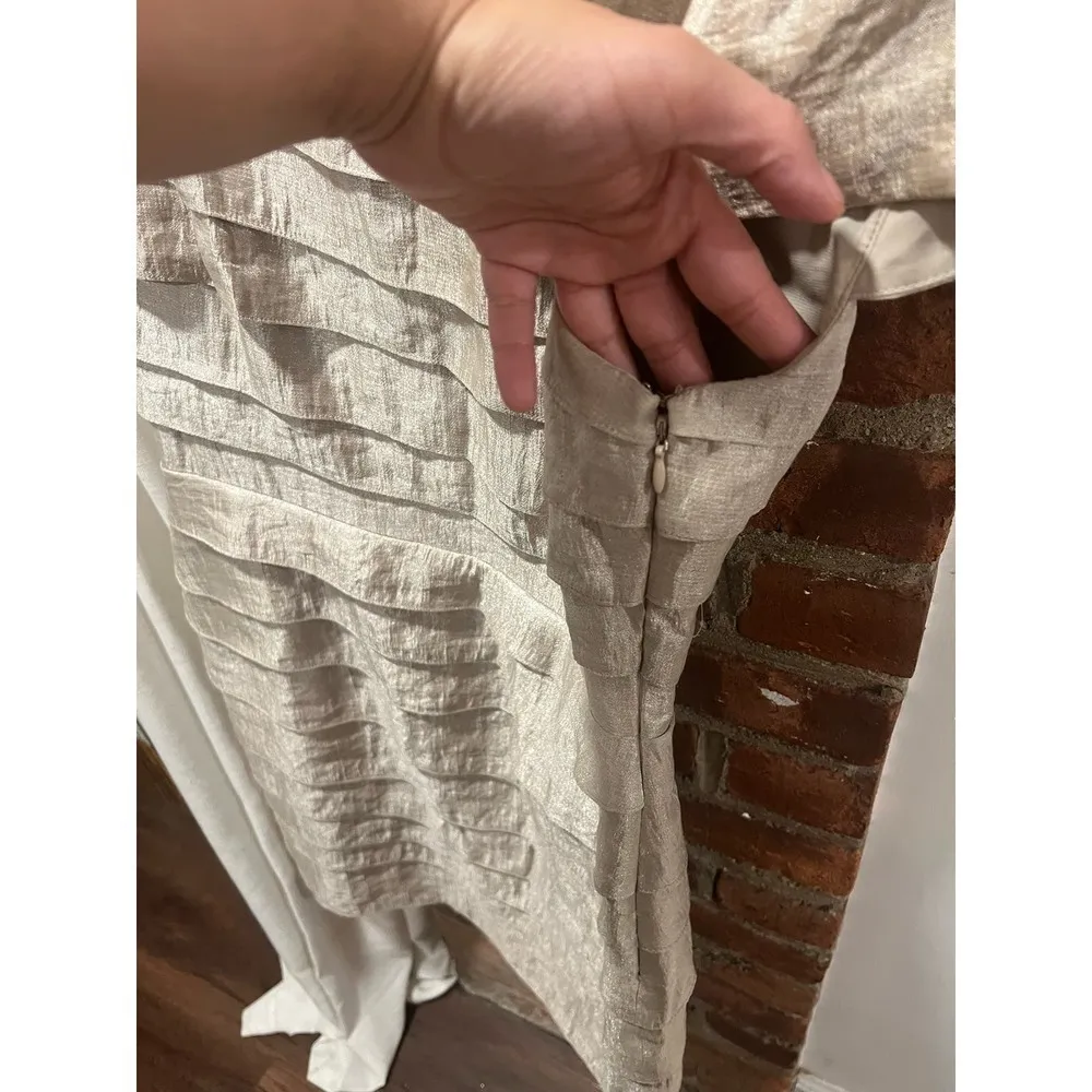 Cynthia Steffe Women’s Beige shimmery Tiered Dress Formal Wedding Baptism Size 8 - Image 5