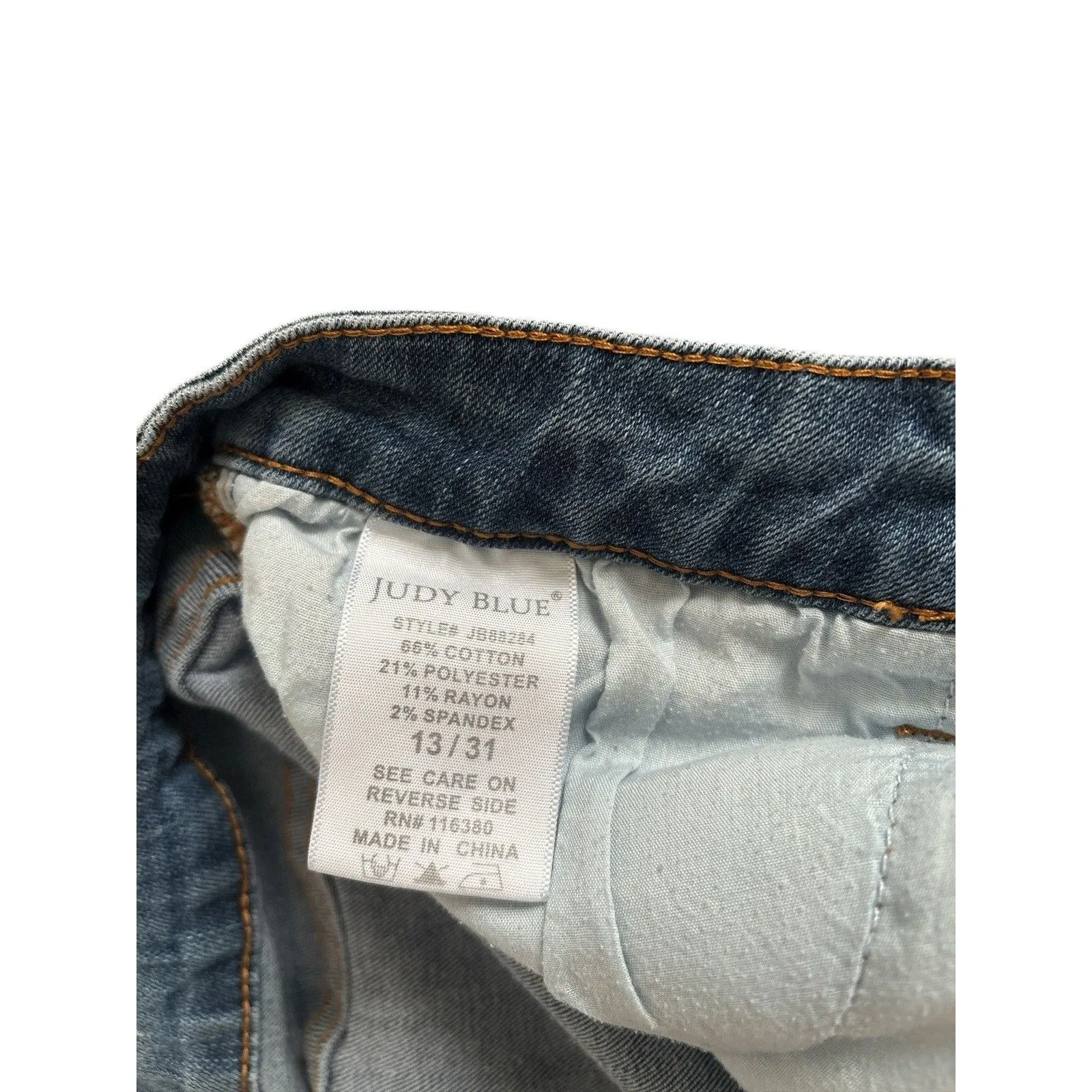 Judy Blue Women’s Denim Flare Medium Wash Blue Jeans Casual Y2K Look Size 13/31 - Image 4