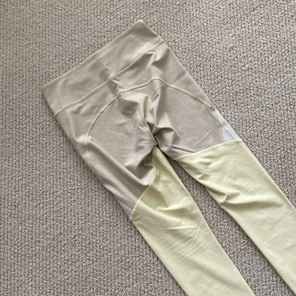 Outdoor Voices 7/8 Tri-Tone Warmup Leggings Worn Twice Small Yellow Beige VEUC - Image 12