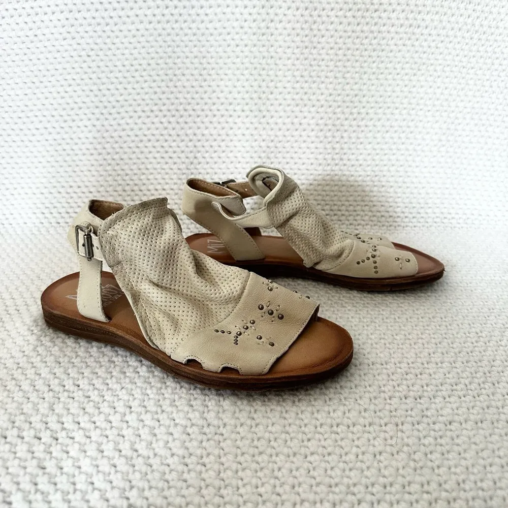 Miz Mooz NYC Fifi Beige Cream Boho Leather Open Toe Cut Out Sandals Studded 38 - Image 2