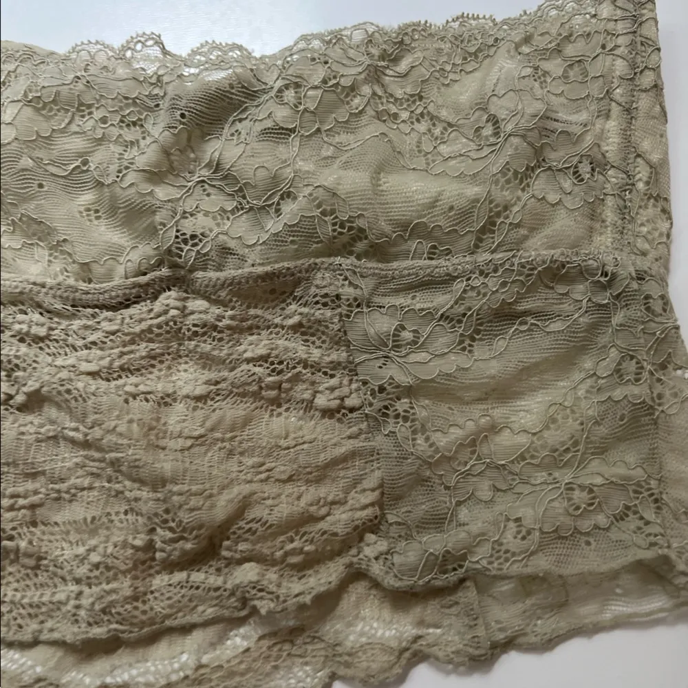 Lace Bandeau Top - Image 3