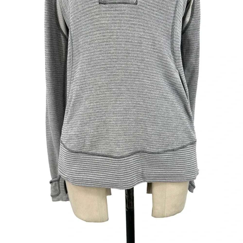 Lululemon‎ Think Fast Pullover Heathered Slate Tonka Stripe Gray Size 8 - Image 3
