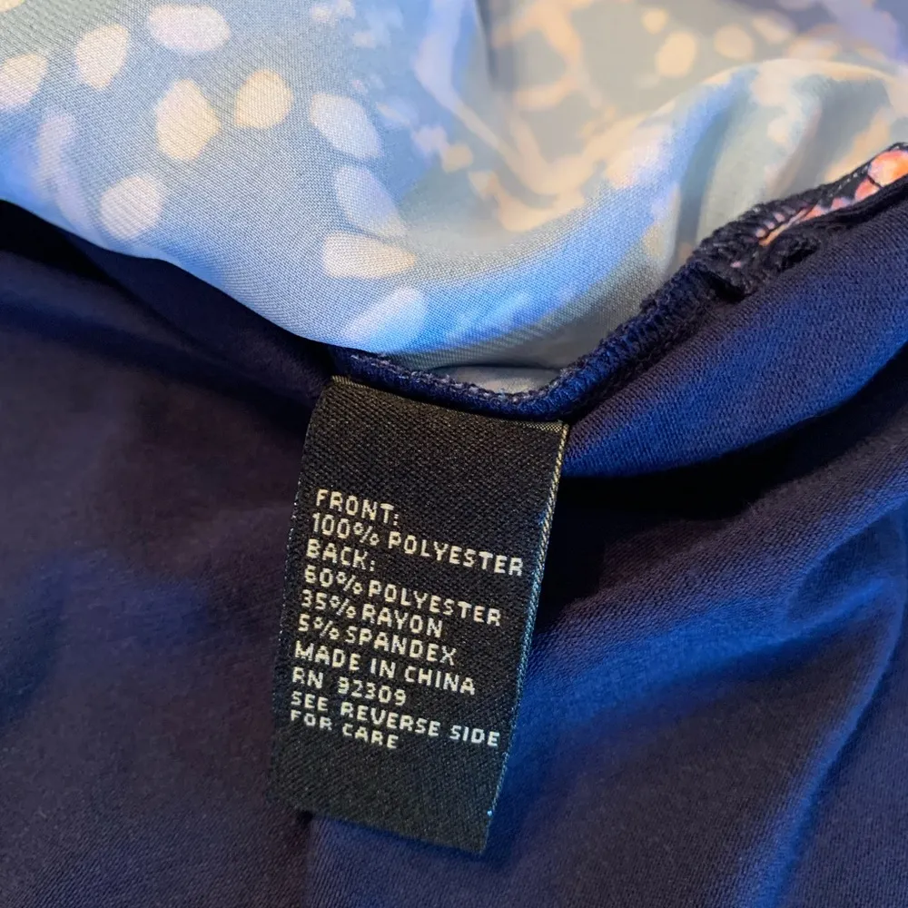 New DG2 by DianeGilman Women's Printed V-Neck Easy Tank Navy Tie Dye 2X - Image 7