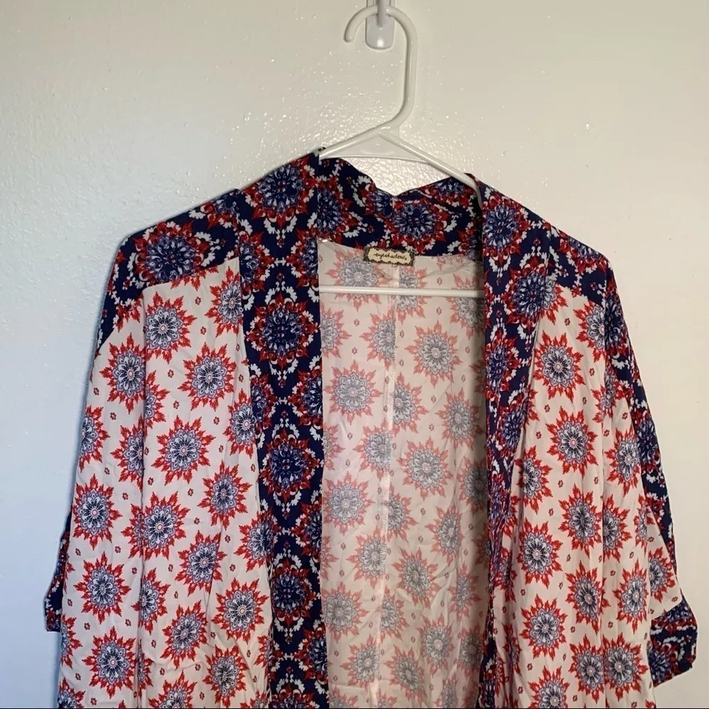 Eyeshadow Open Circle Starburst Kimono White Red Blue - Image 3