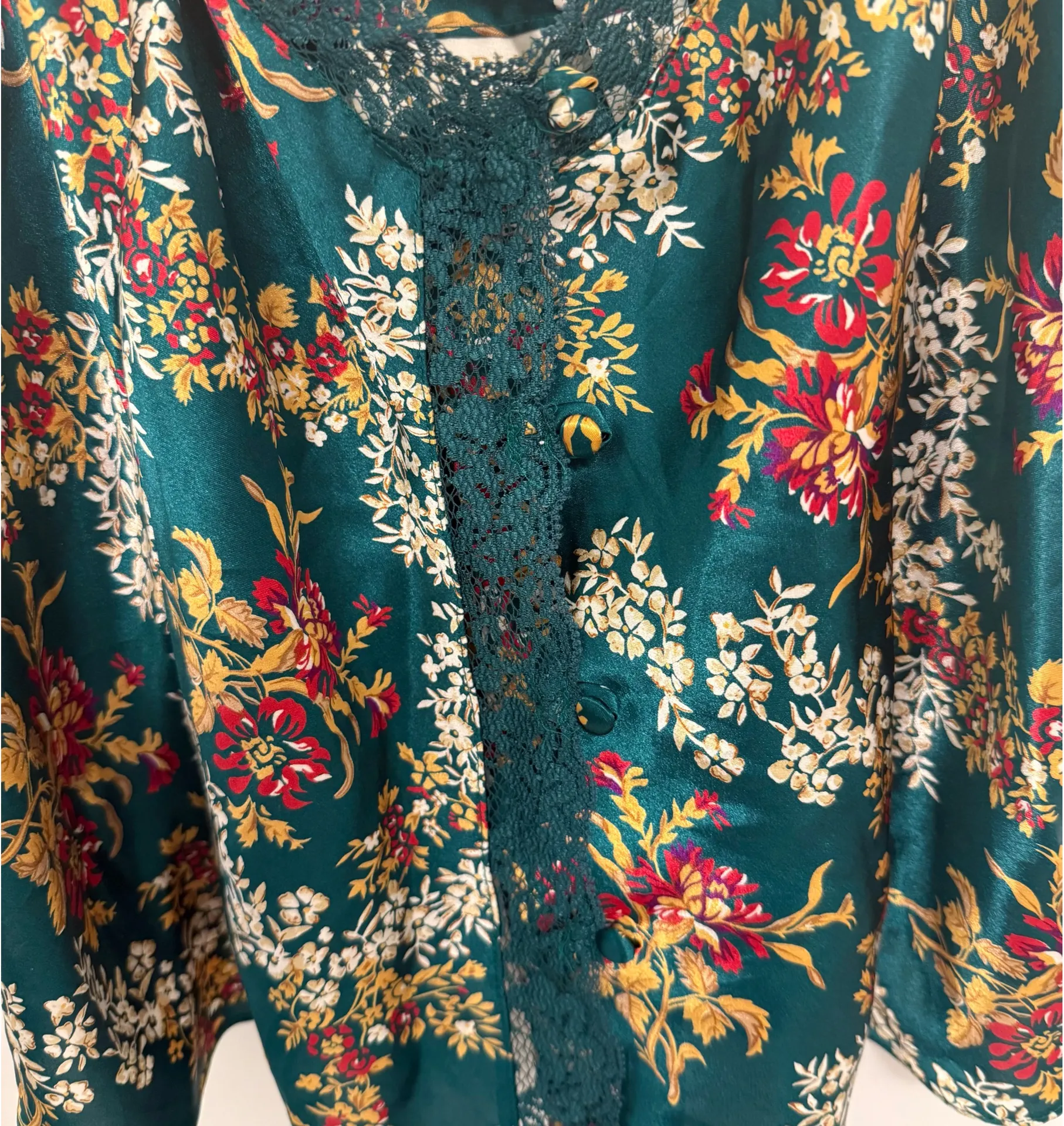 Victoria's Secret Vintage Gold and Green Floral Satin Button-Up Lace Camisole L - Image 3