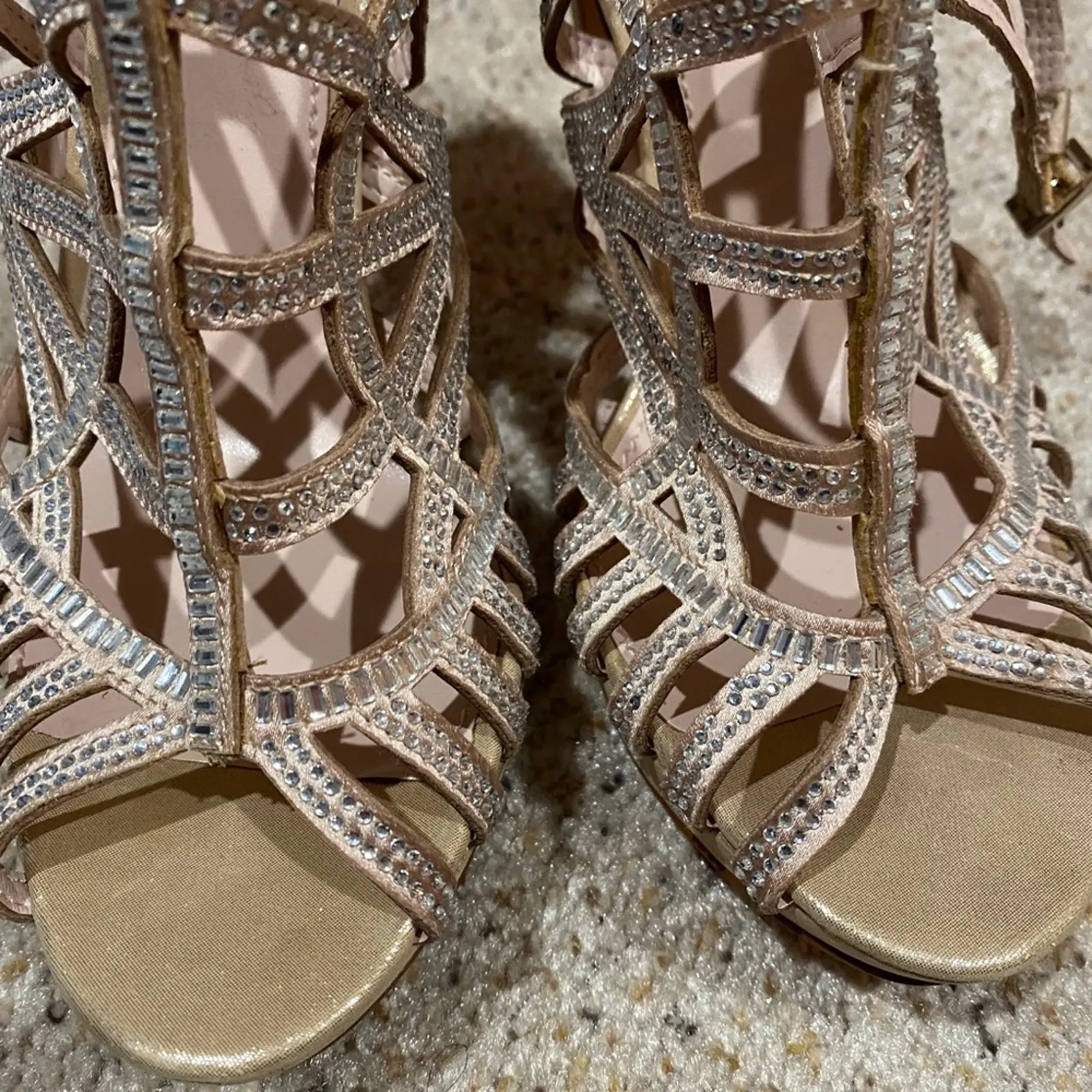 Vince Camuto Nude Sparkly Strappy Sandals sz 8 Womens Heels Sz 8 - Image 12