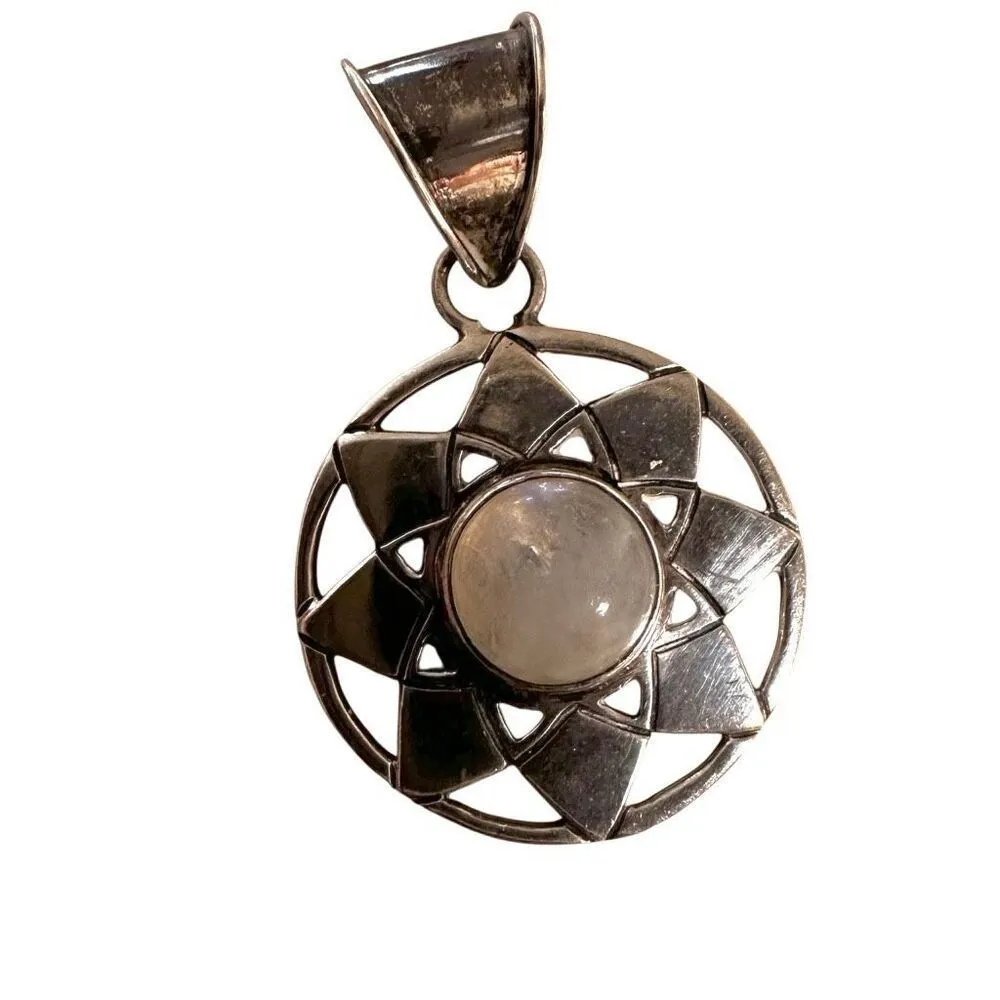 Sterling silver moonstone flower pendant - Image 11