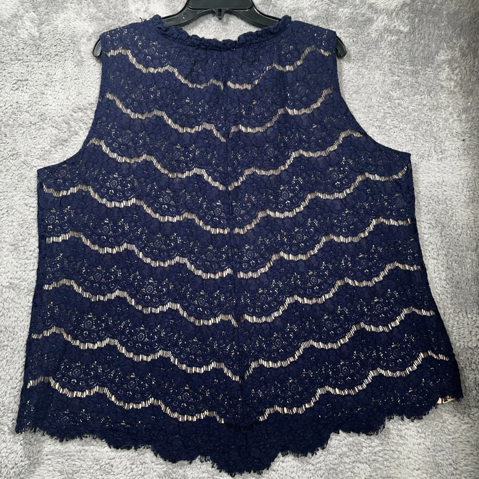 Rose + Olive Lace Top Womens 2X Navy Blue SleevelessScalloped V - Image 7