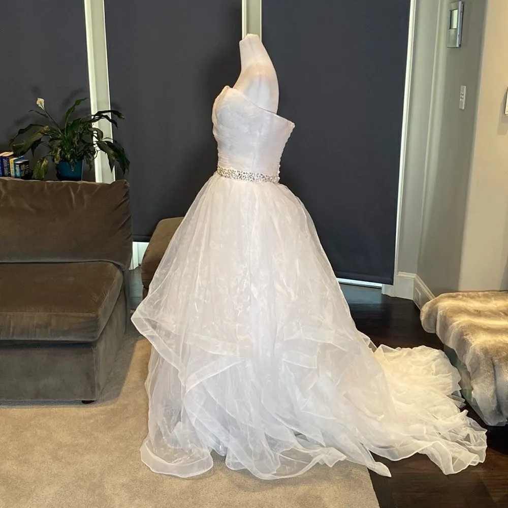 Women’s White Wedding Dress Tulle Ruffles Sweetheart Neckline Size 6 NWOT White - Image 4