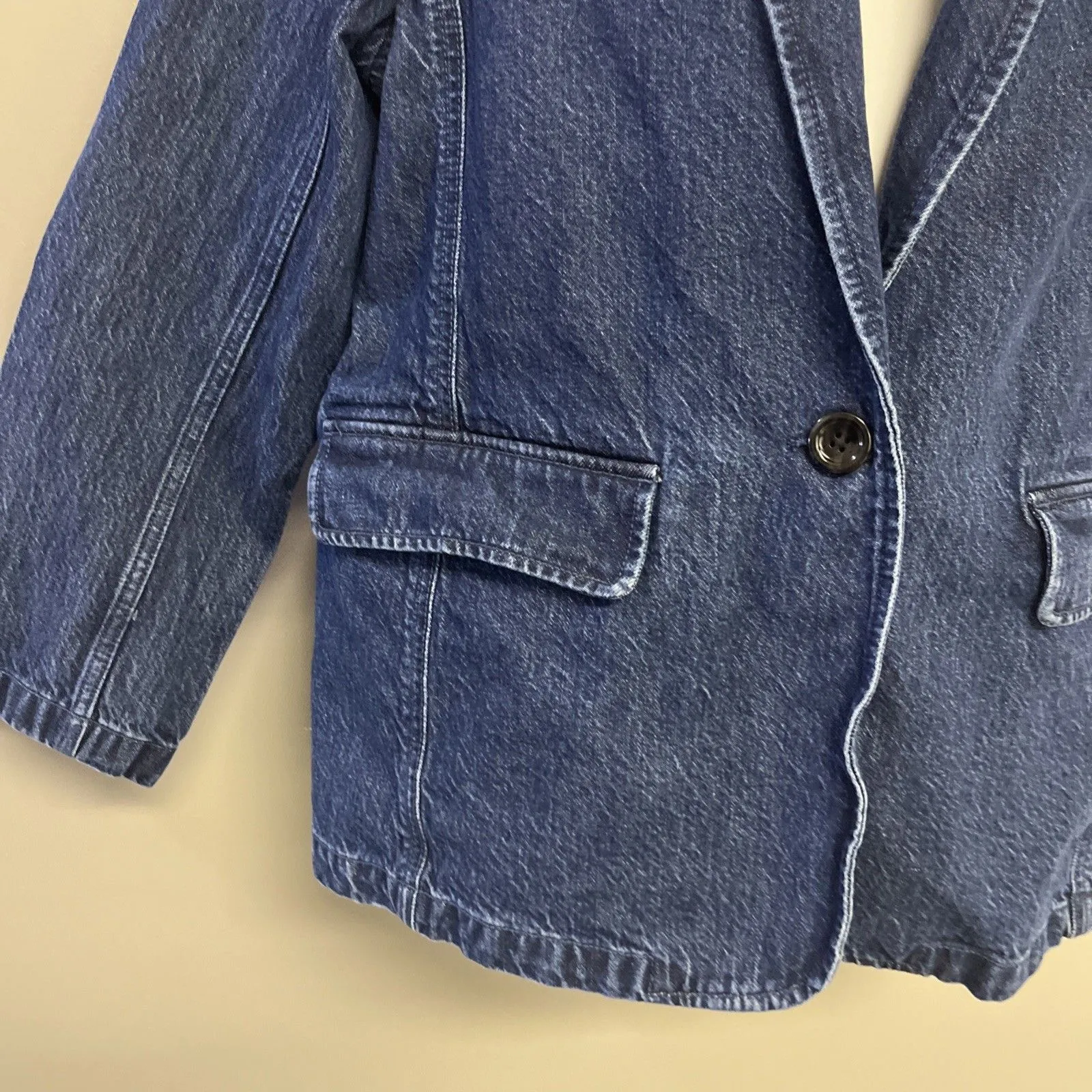 Abercrombie & Fitch Dark Wash Boxy Long Sleeve Jean Blazer Jacket Button Medium - Image 4