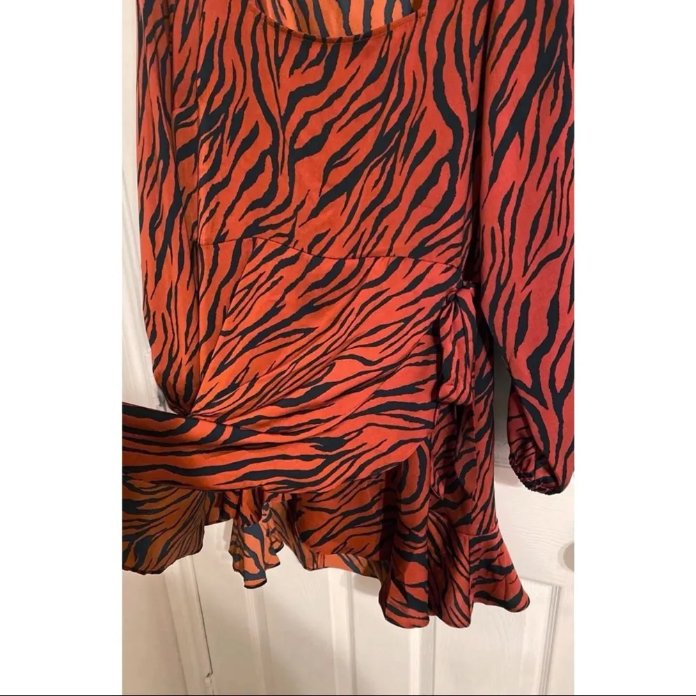 Express Tiger Print Square Neck Wrap Mini Dress - Image 4