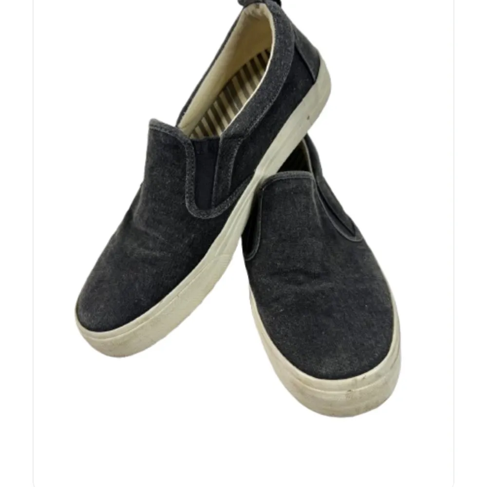 Taos Footwear Charcoal Gray Slip - Image 9