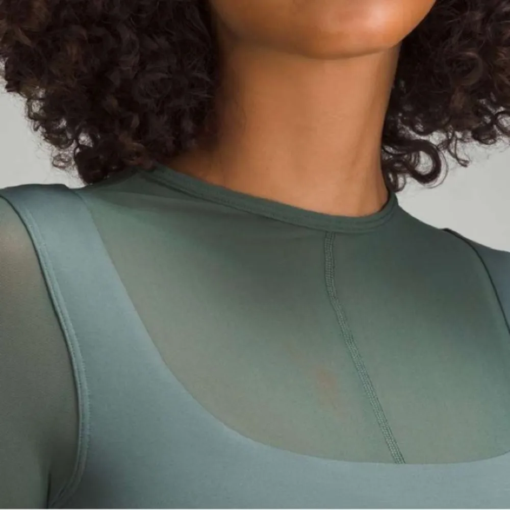 Lululemon  Mesh Mixed Long-Sleeve Shirt - Image 10