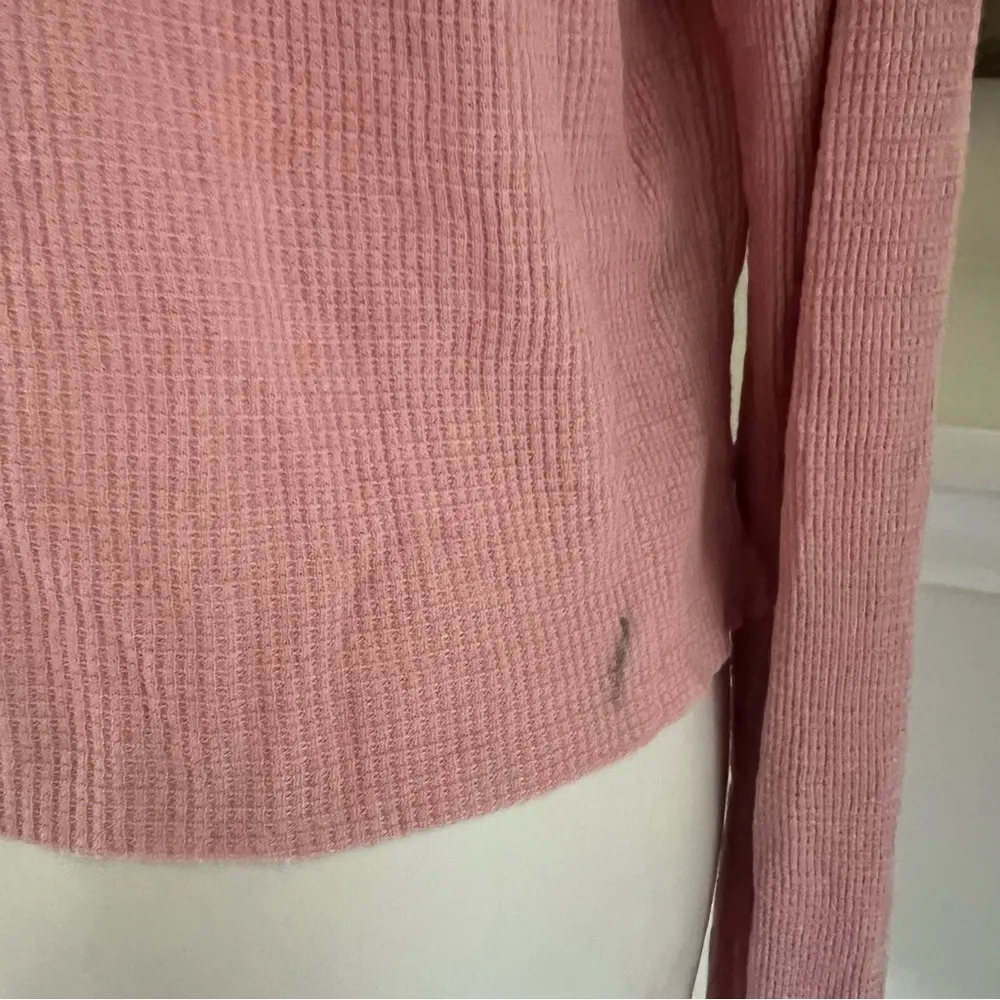 Wildfox Monte Dog Person Thermal Crop Top Peachy-Pink Size M, New w/o Tag $98 - Image 11