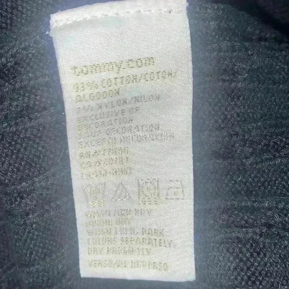 Tommy Hilfiger Black Sweater size 3X - Image 6