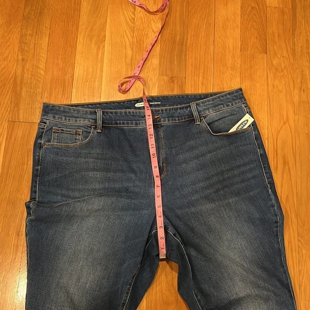 NWT old navy kicker boot-cut jeans size 24 plus. - Image 5