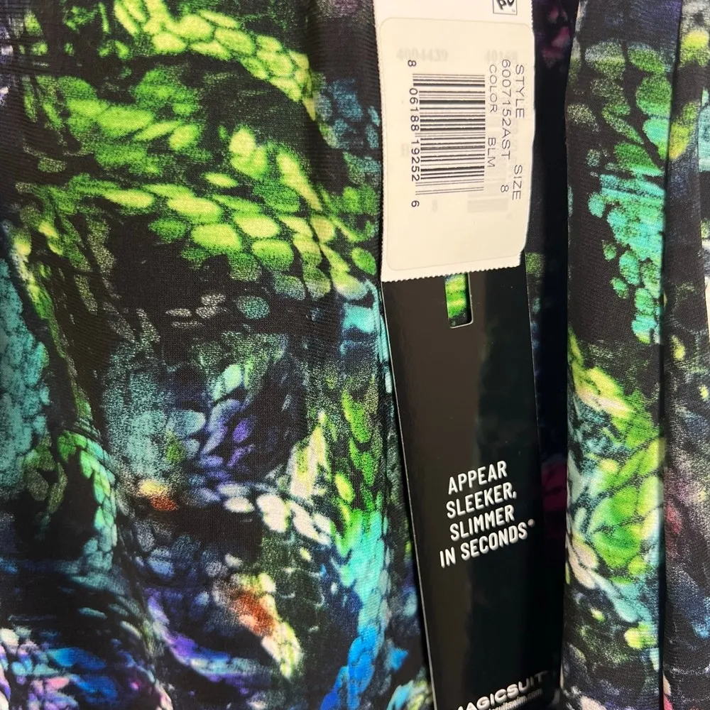 Magicsuit Cobra Taylor Swim Tankini Top (No Bottoms) Size 8 NEW Green - Image 10