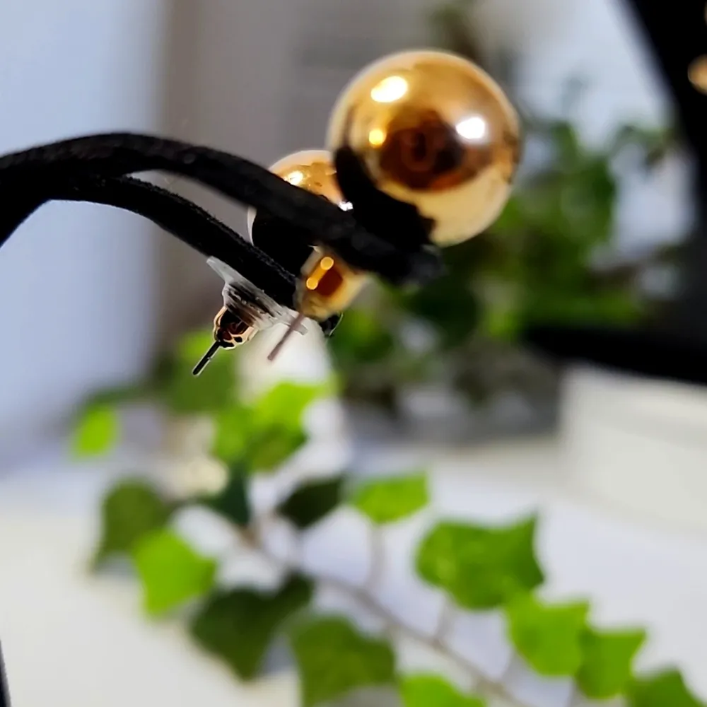 Statement Gold Starfish Bib Necklace Set - Image 7