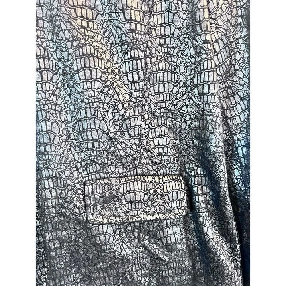 Alfred‎ Dunner Women's Jacket sz 8 Gunmetal Gray Metallic Lizard Print Lined Zip - Image 2