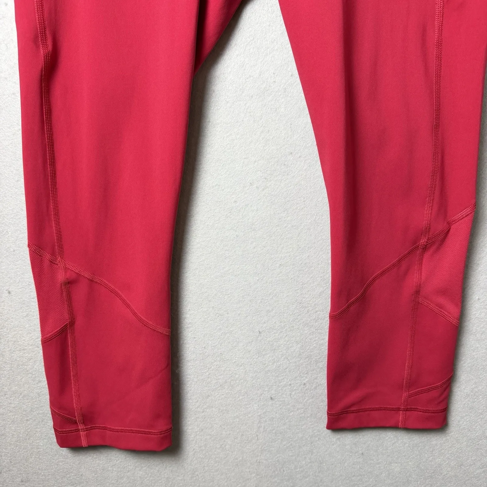 Lululemon Pace Rival High-Rise Crop 22" Dark Red Womens size 10 - Image 3