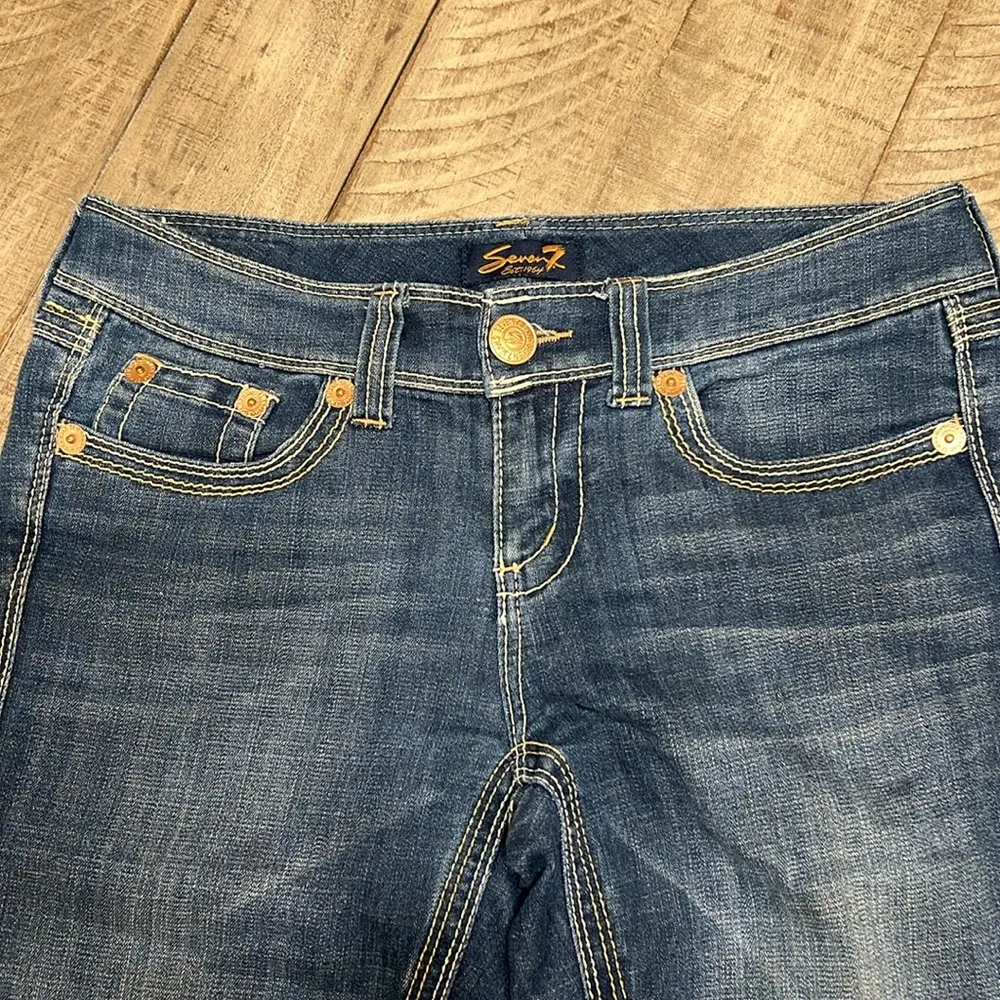 Seven7 Shorts Women 8 Cuffed Hem Denim Low Rise Dark Blue Jean capris - Image 2