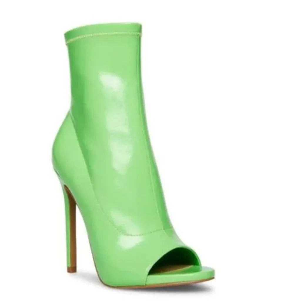 NEW Steve Madden Elettra Vegan Leather Ankle Booties - Image 2